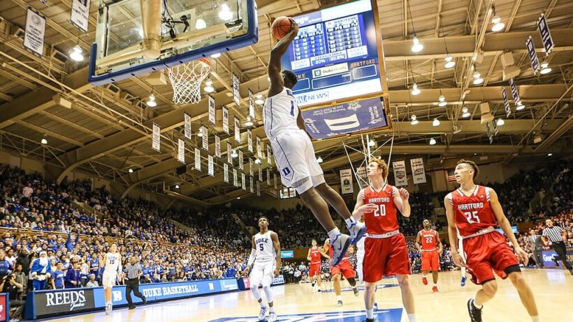 Zion Williamson Duke Blue Devils dunking