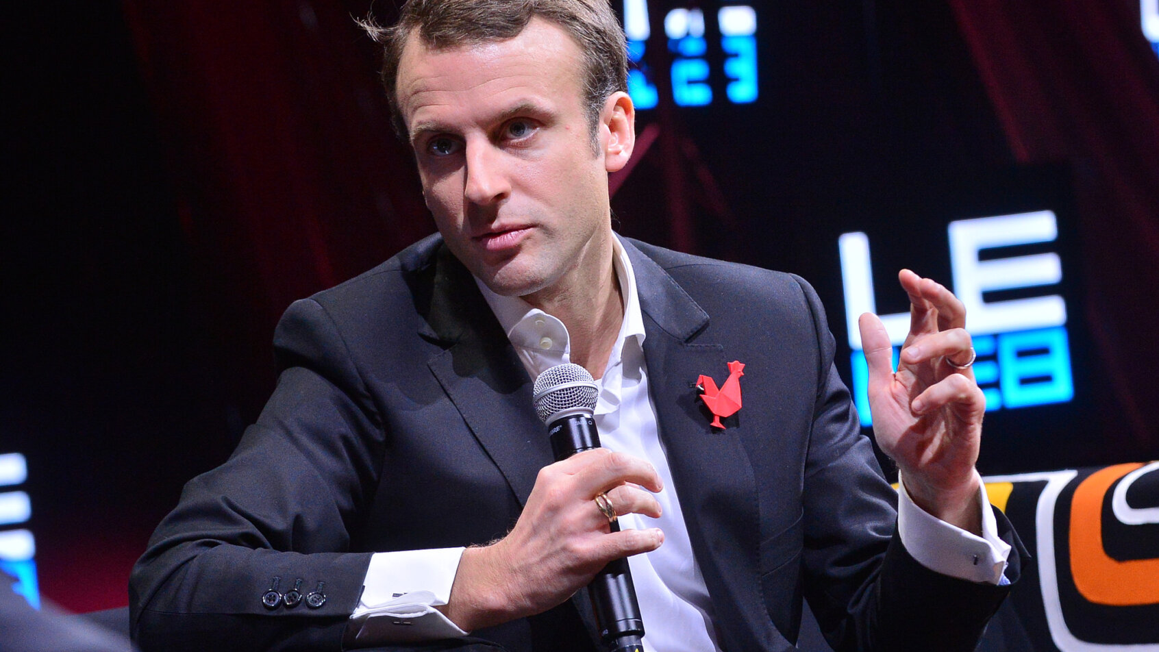 Presidential front-runner Emmanuel Macron