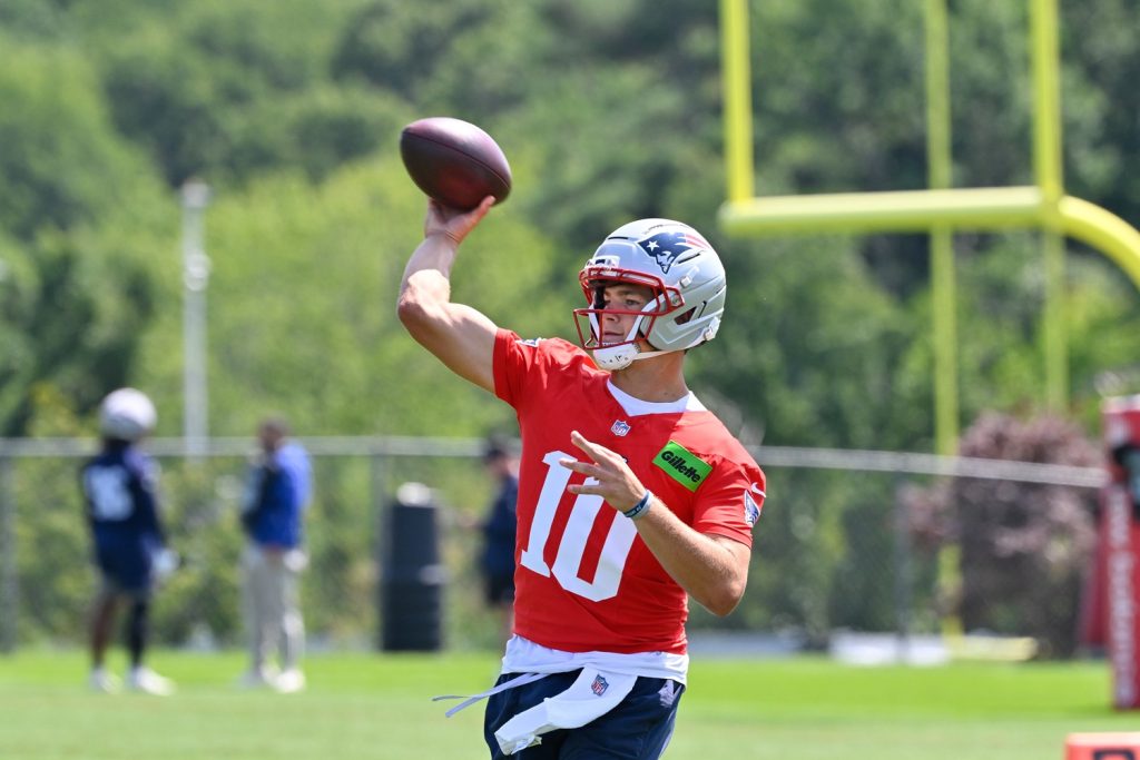 NFL Over/Under betting. Drake Maye. 
