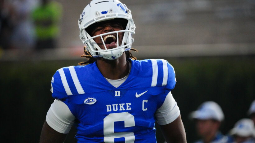 Maalik Murphy close-up getting excited pregame.
