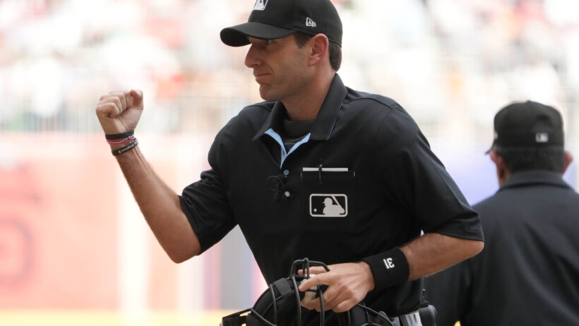 MLB: Mexico City Series-San Francisco Giants at San Diego Padres