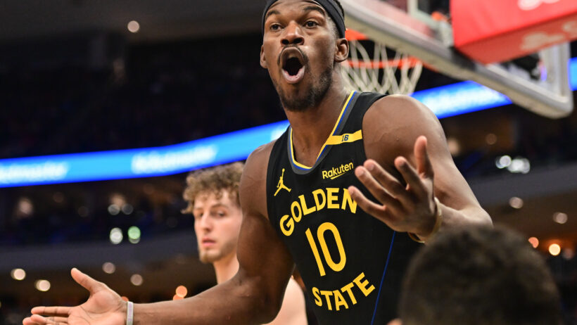 Jimmy Butler disputing call