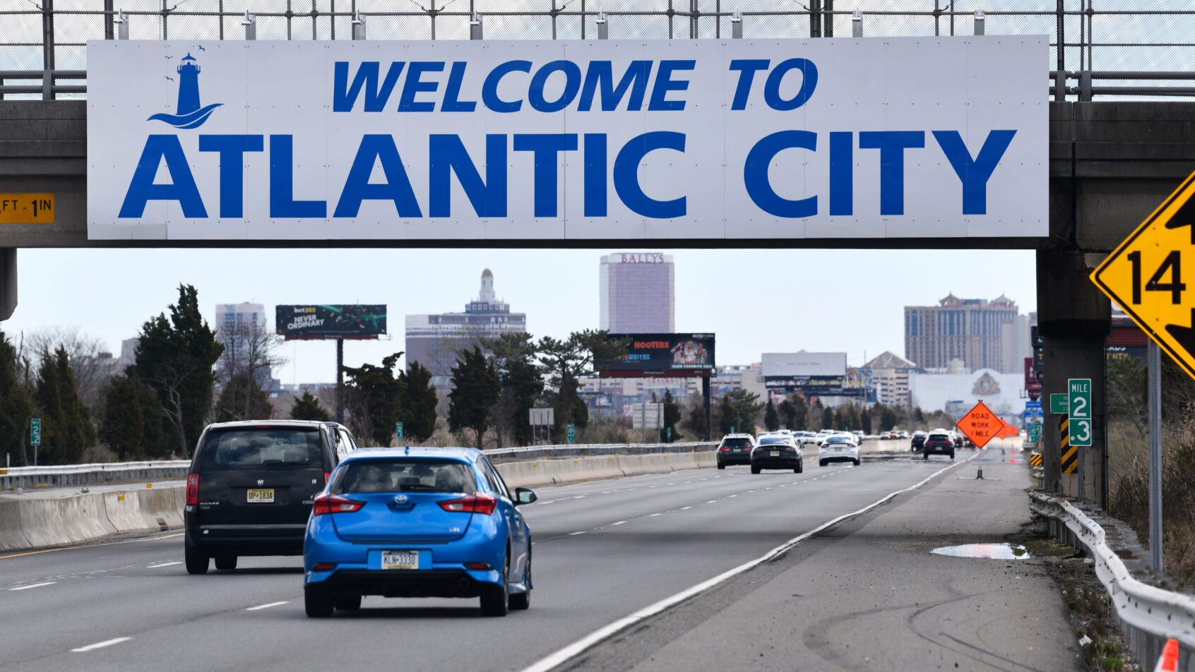 A sign posted on the Atlantic City Expressway welcomes vistors to Atlantic City.