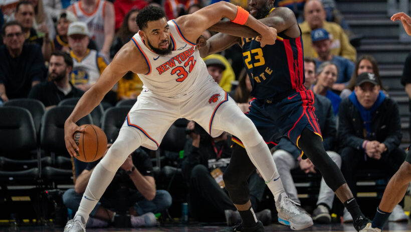Karl-Anthony Towns posting up defender