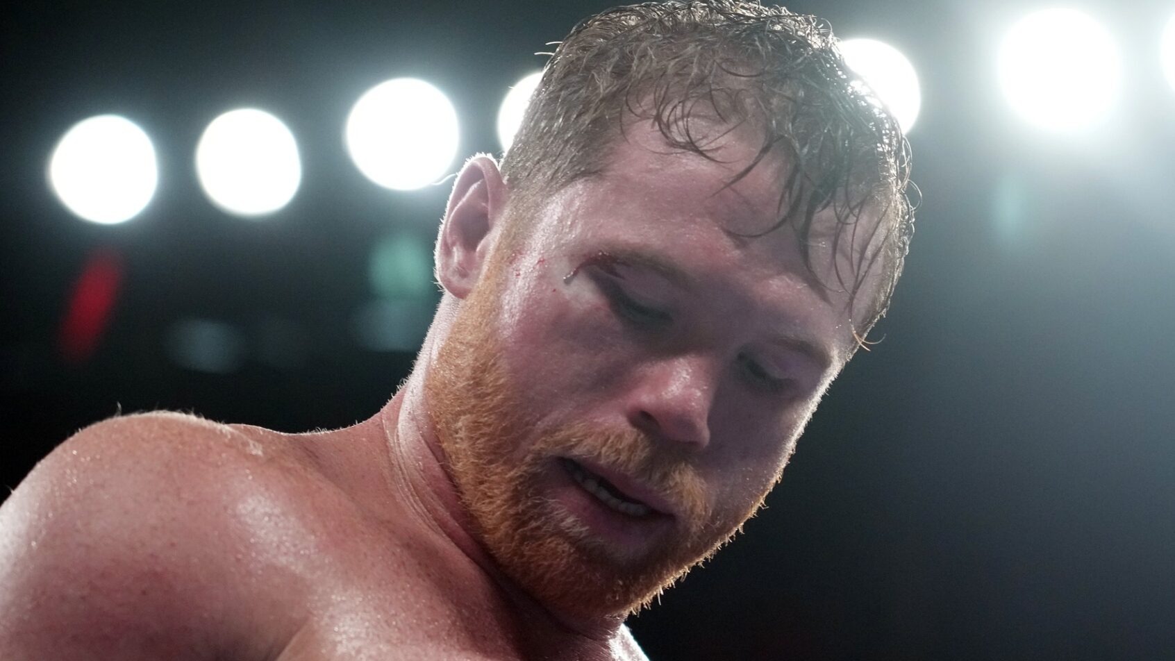 Canelo Alvarez vs William Scull is a bout where Canelo seeks a 40th knockout and 63rd win later on Saturday night.