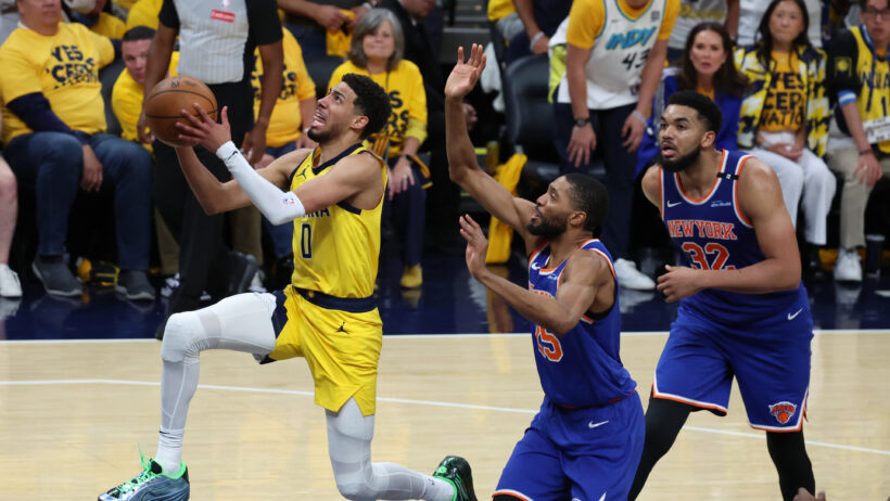 Haliburton layup in front of Mikal Bridges