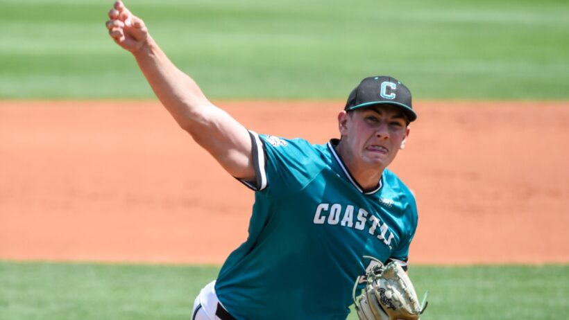 Jacob Morrison deals versus Auburn in the Super Regionals.