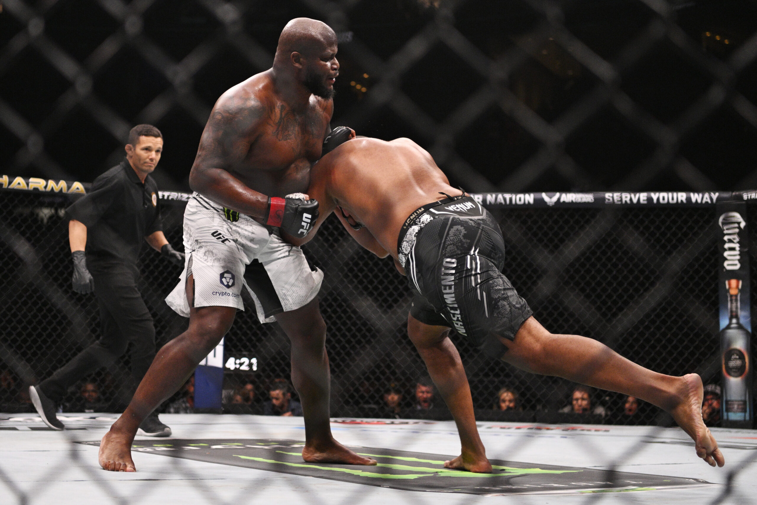 UFC Nashville: Lewis vs Teixeira Prediction, Odds & Tale of the Tape