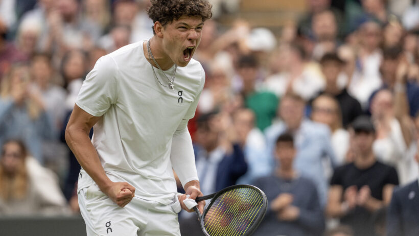 Ben Shelton celebrating at Wimbledon 2024