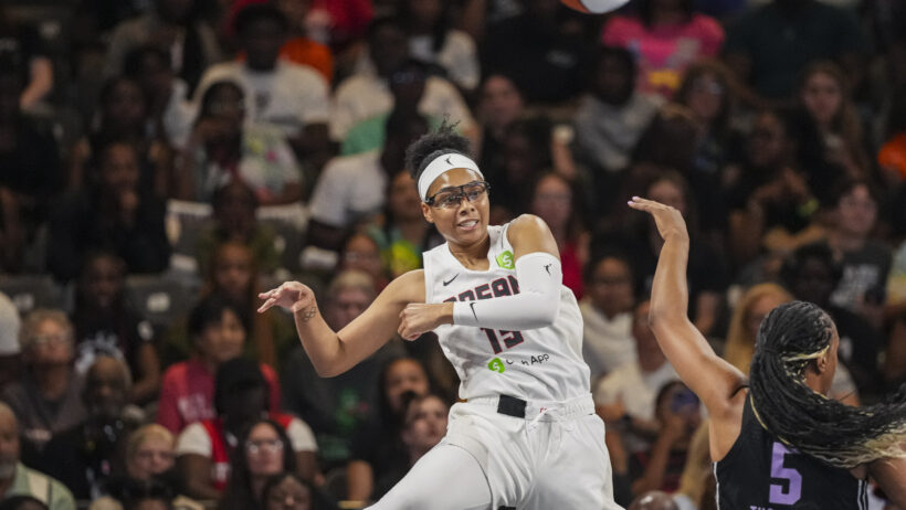 Atlanta Dream guard Allisha Gray making a pass
