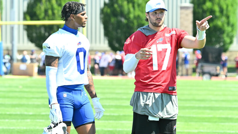 JOSH-ALLEN-E-KEON-COLEMAN-TREINAMENTO-PRE-TEMPORADA-NFL-2025