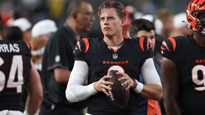 Joe Burrow on the sideline