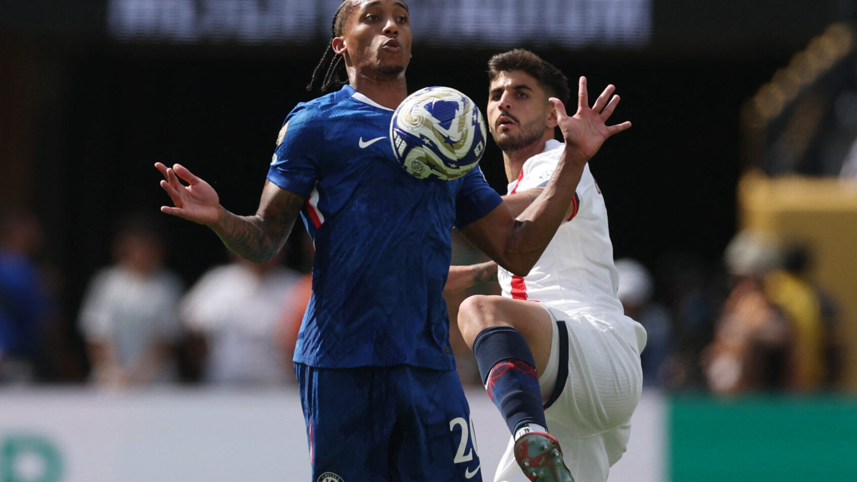 JOAO-PEDRO-ATACANTE-CHELSEA-CONTRA-BERALDO-PSG-MUNDIAL-DE-CLUBES-FIFA
