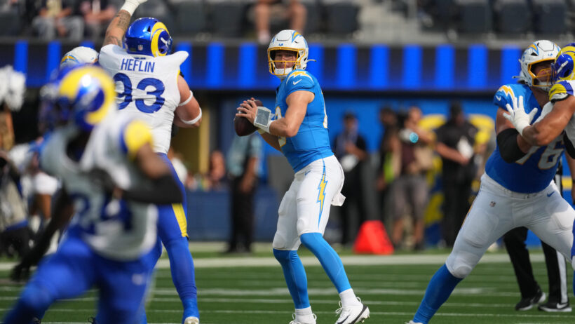 JUSTIN-HERBERT-QUARTERBACK-LOS-ANGELES-CHARGERS