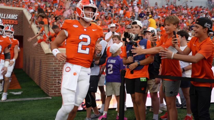 Cade Klubnik entering the game vs LSU