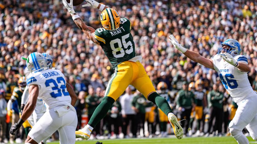 Tucker Kraft recording a catch in NFL Week 1