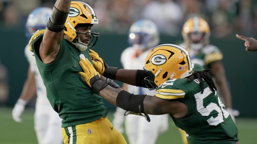 Micah Parson celebrates a sack against the Lions in Week 1.