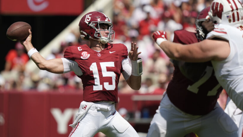 Ty Simpson slinging it for Alabama.
