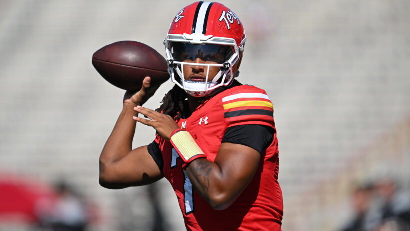 Maryland Terrapins quarterback Malik Washington warms up