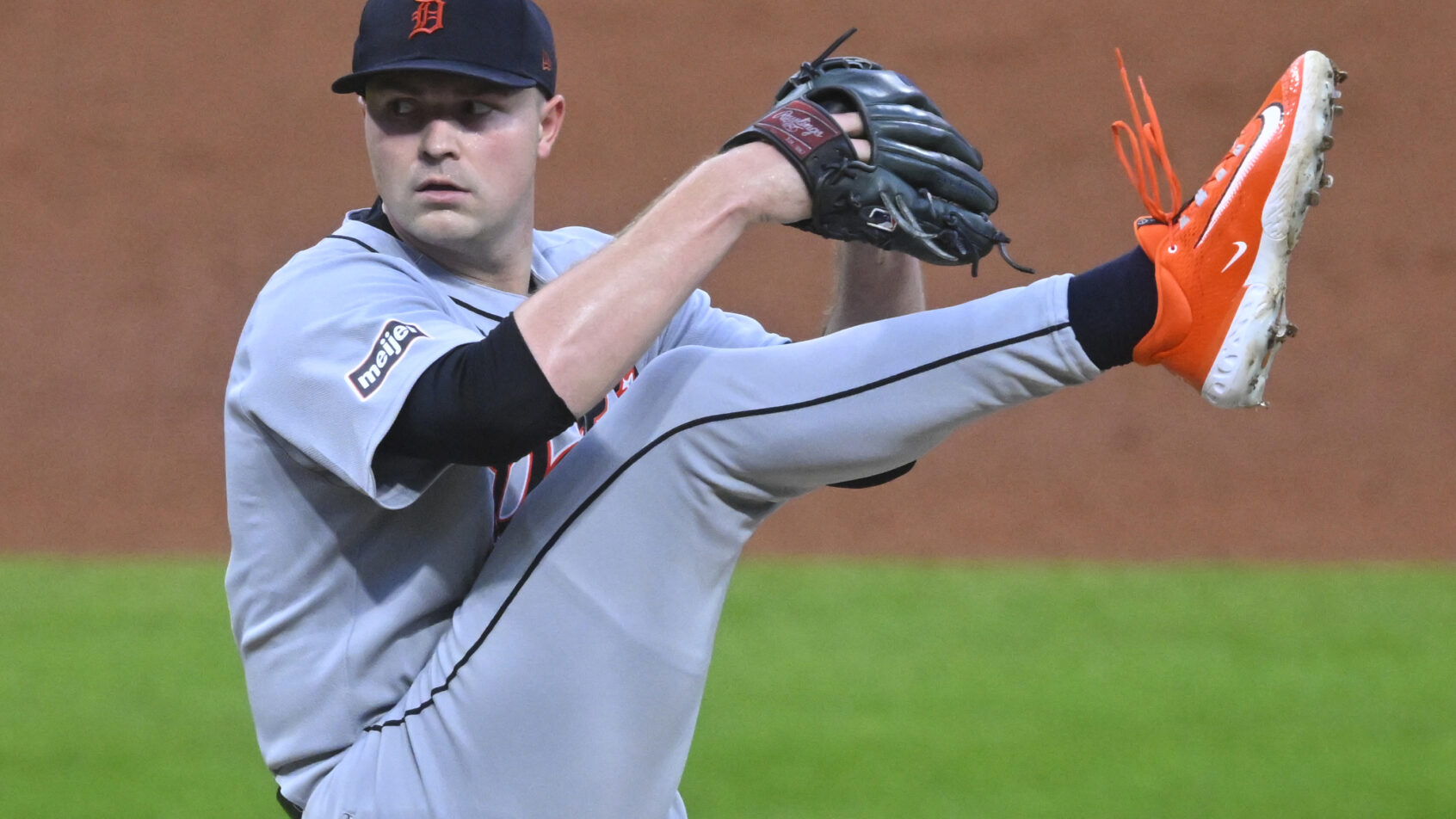 Tarik Skubal delivers a pitch versus the Guardians.