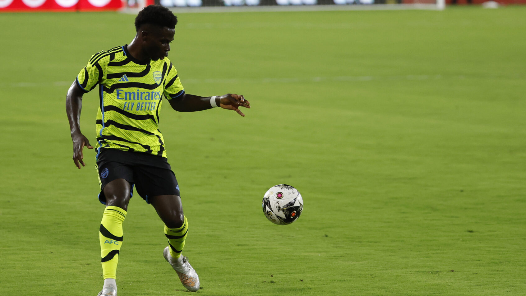 BUKAYO-SAKA-ATACANTE-DO-ARSENAL