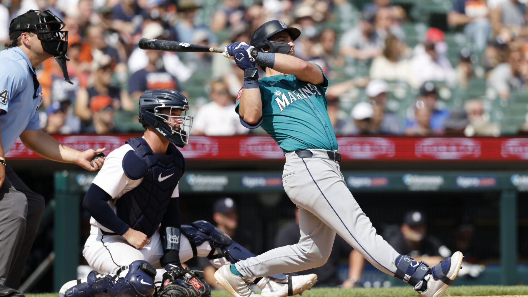 Seattle Mariners batting vs Detroit Tigers