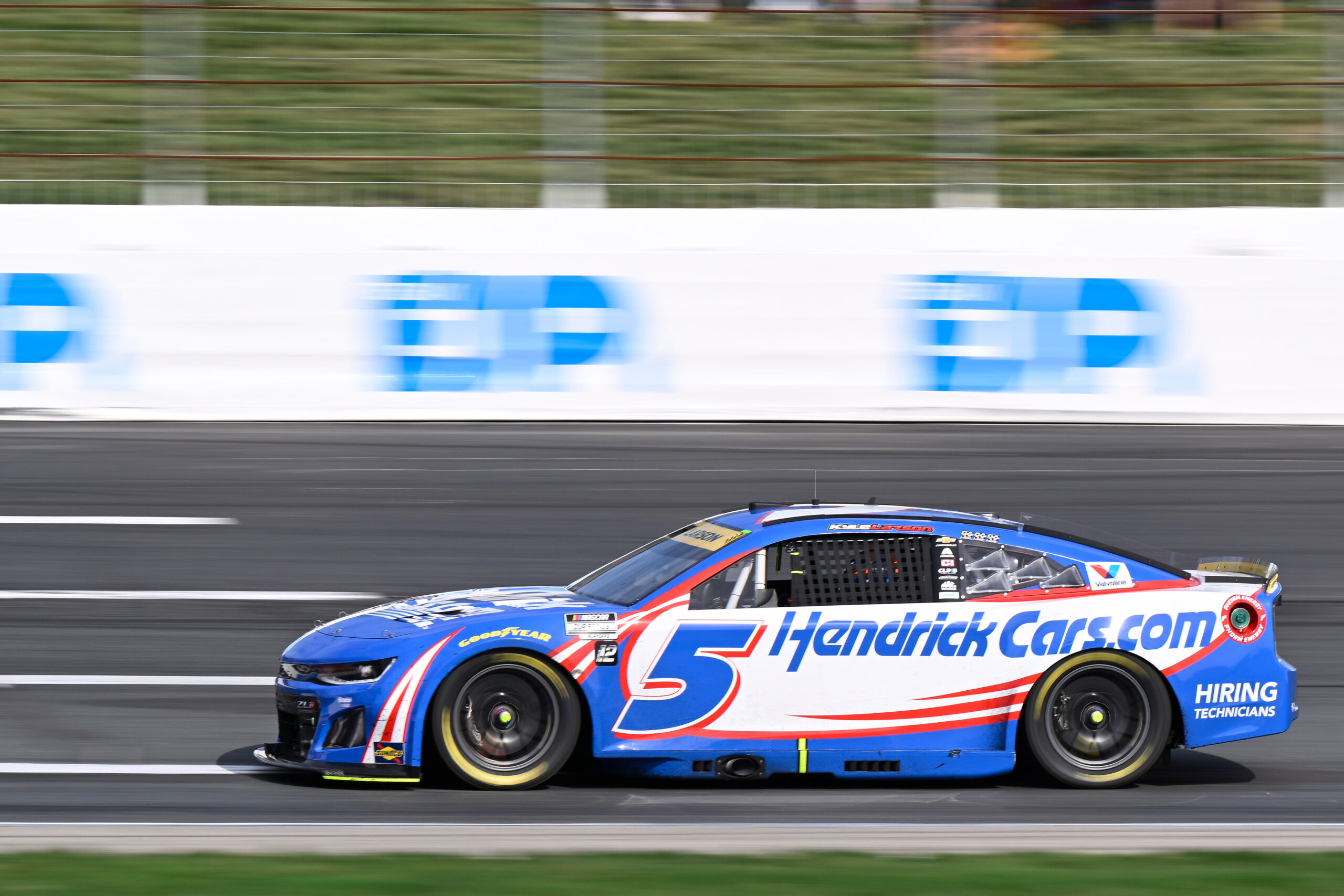 NASCAR YellaWood 500 Predictions, Picks, Odds & Talladega Longshots to Bet