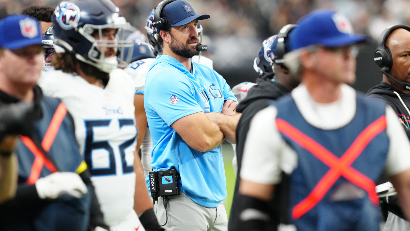 Tennessee Titans head coach Brian Callahan on the sideline