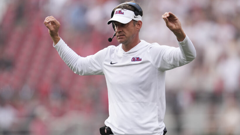 Lane Kiffin arms up relaying message