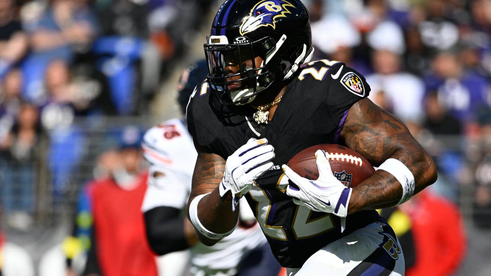Derrick Henry rushes the ball versus the Bears in Week 8.