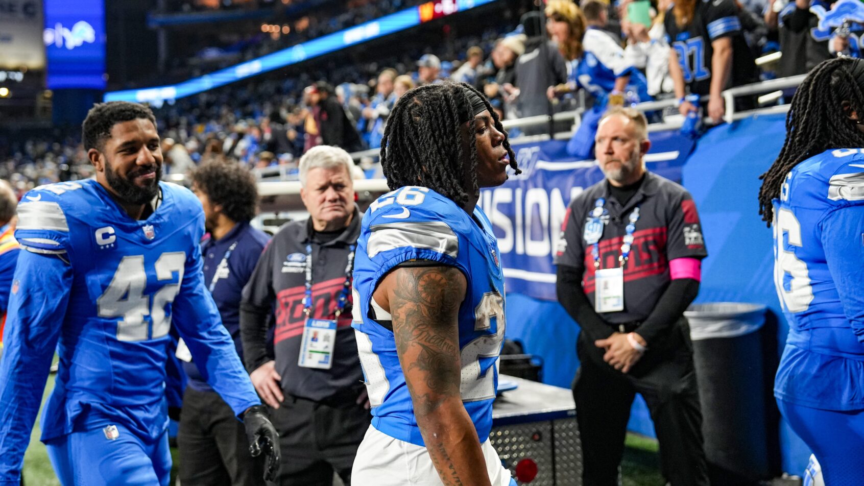 Detroit Lions running back Jahmyr Gibbs leaving the field