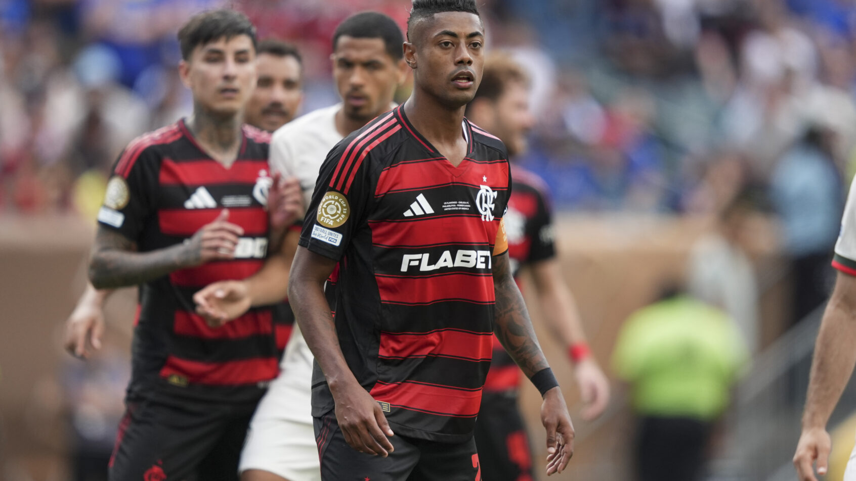 BRUNO-HENRIQUE-ATACANTE-DO-FLAMENGO-CONTRA-O-CHELSEA-NO-MUNDIAL-DE-CLUBES-DA-FIFA