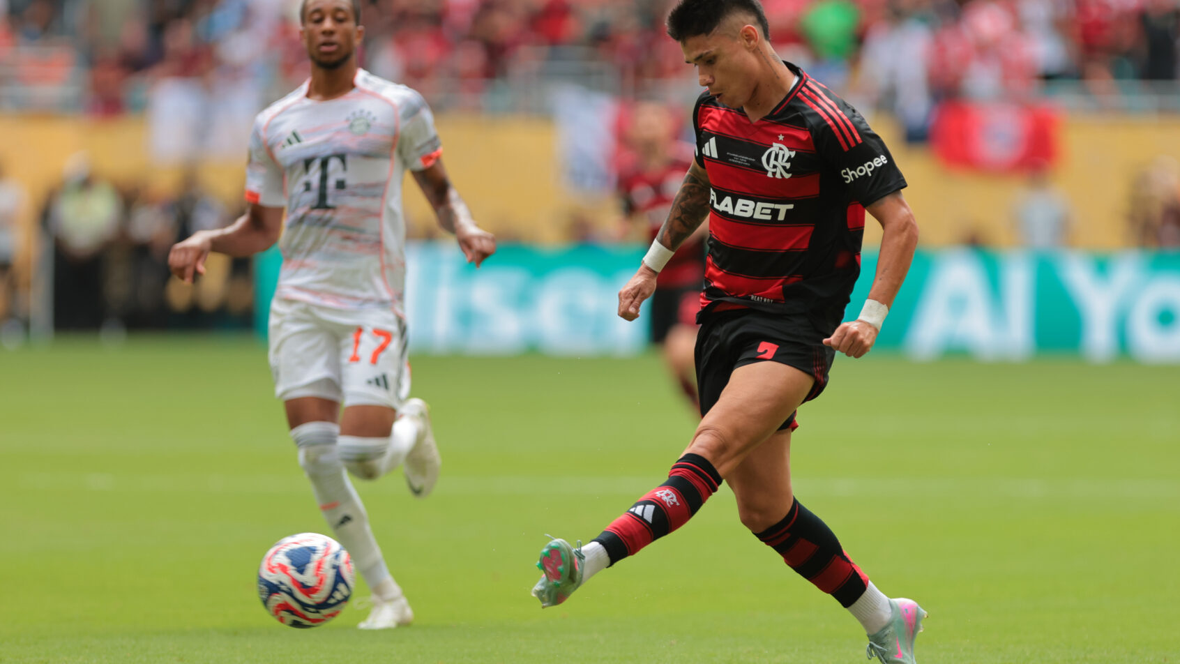 LUIZ-ARAUJO-JOGADOR-DO-FLAMENGO-NO-MUNDIAL-DE-CLUBES-DA-FIFA