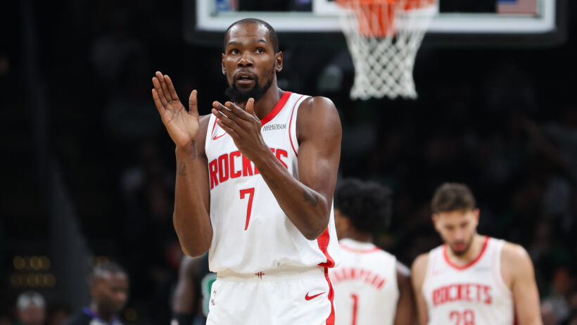 Kevin Durant reacts during a timeout in the Rockets vs Celtics game.