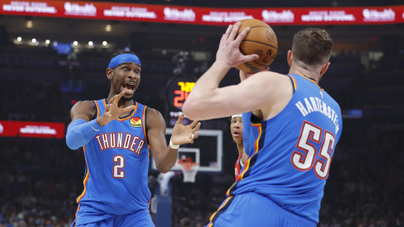 Shai Gilgeous-Alexander calling for the ball from his teammate Isaiah Hartenstein.