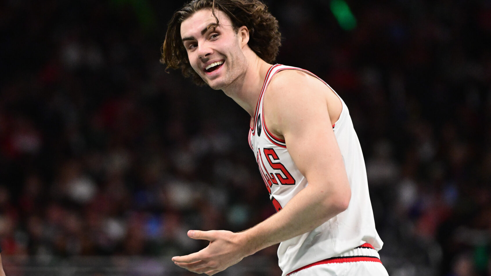 Chicago Bulls guard Josh Giddey on the court