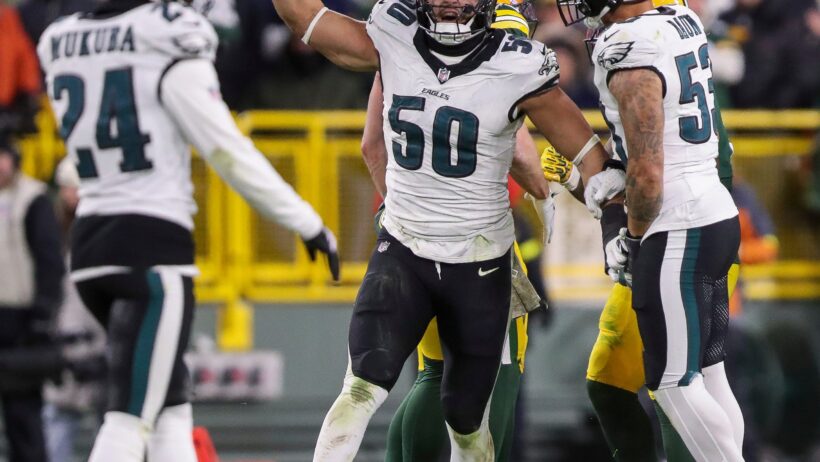Jaelan Phillips celebrates an Eagles fumble recover in a game versus the Packers.