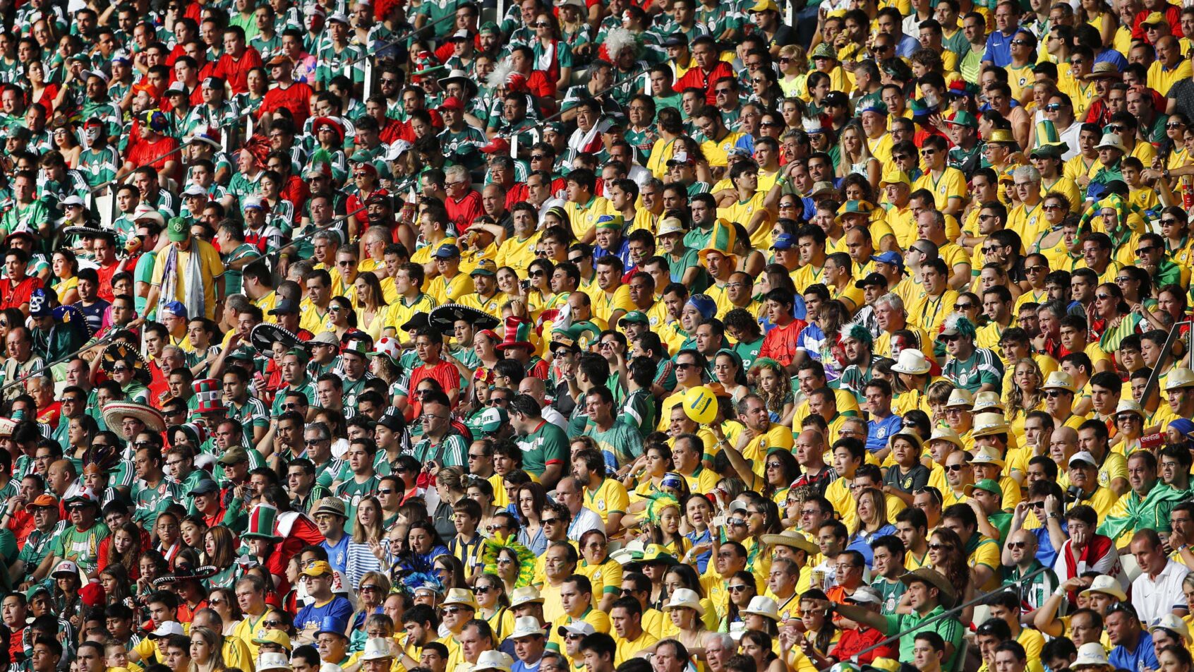 ARENA-CASTELAO-PALCO-DE-CEARA-X-FORTALEZA-NA-COPA-DO-MUNDO-NO-BRASIL