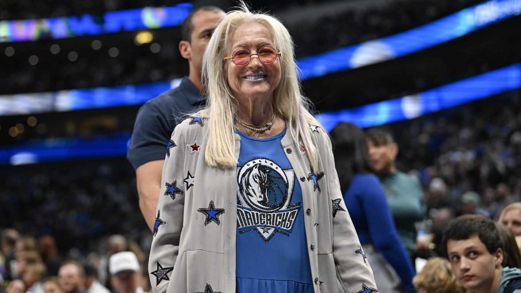 Dallas Mavericks Owner Pledges 250M Trump Third Term