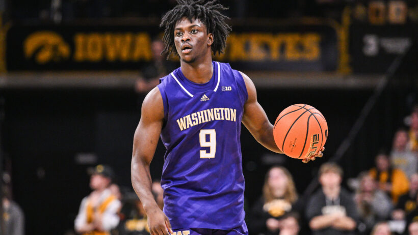 Washington Huskies guard Zoom Diallo brings the ball up the court
