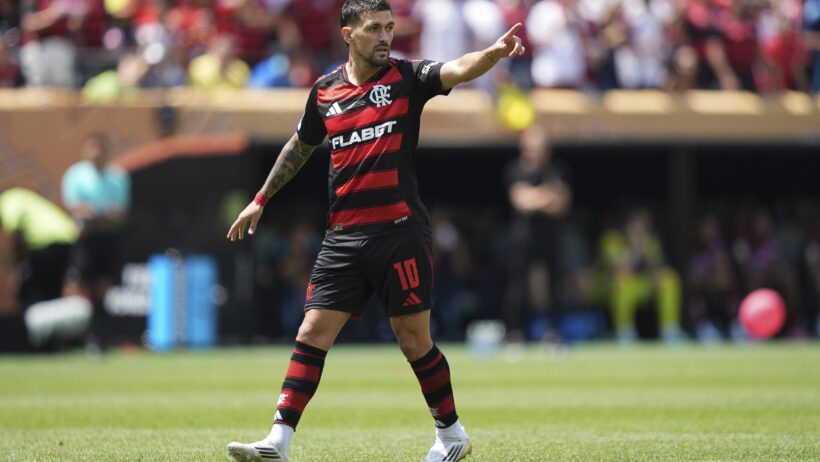 GIORGIAN-DE-ARRASCAETA-MEIA-DO-FLAMENGO-NO-MUNDIAL-DE-CLUBES-DA-FIFA