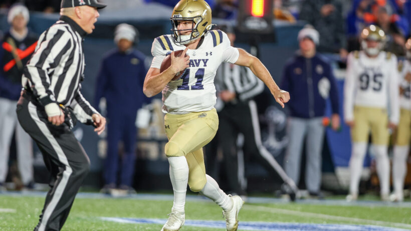 Blake Horvath runs for a big gain versus Memphis.