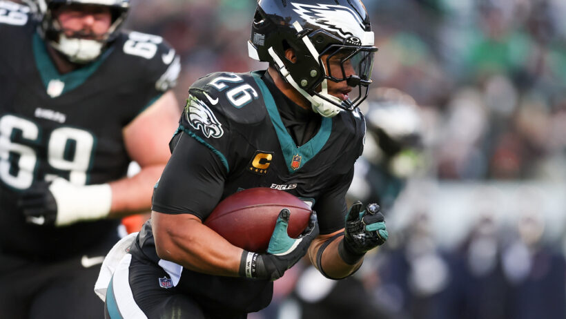 Philadelphia Eagles running back Saquon Barkley carrying the ball