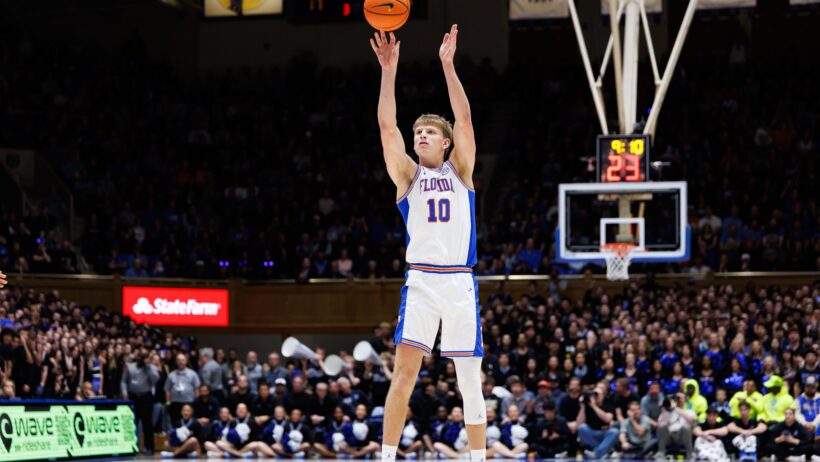 Florida Gators forward Thomas Haugh shooting a three
