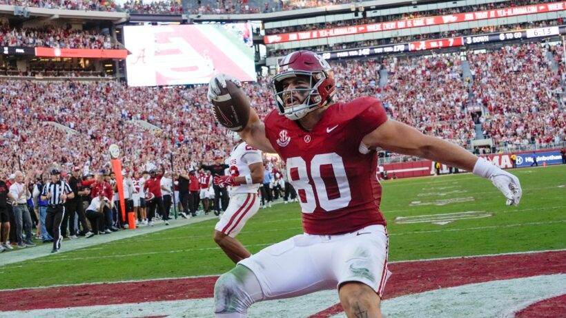 Alabama tight end Josh Cuevas celebrates after scoring a touchdown against Oklahoma