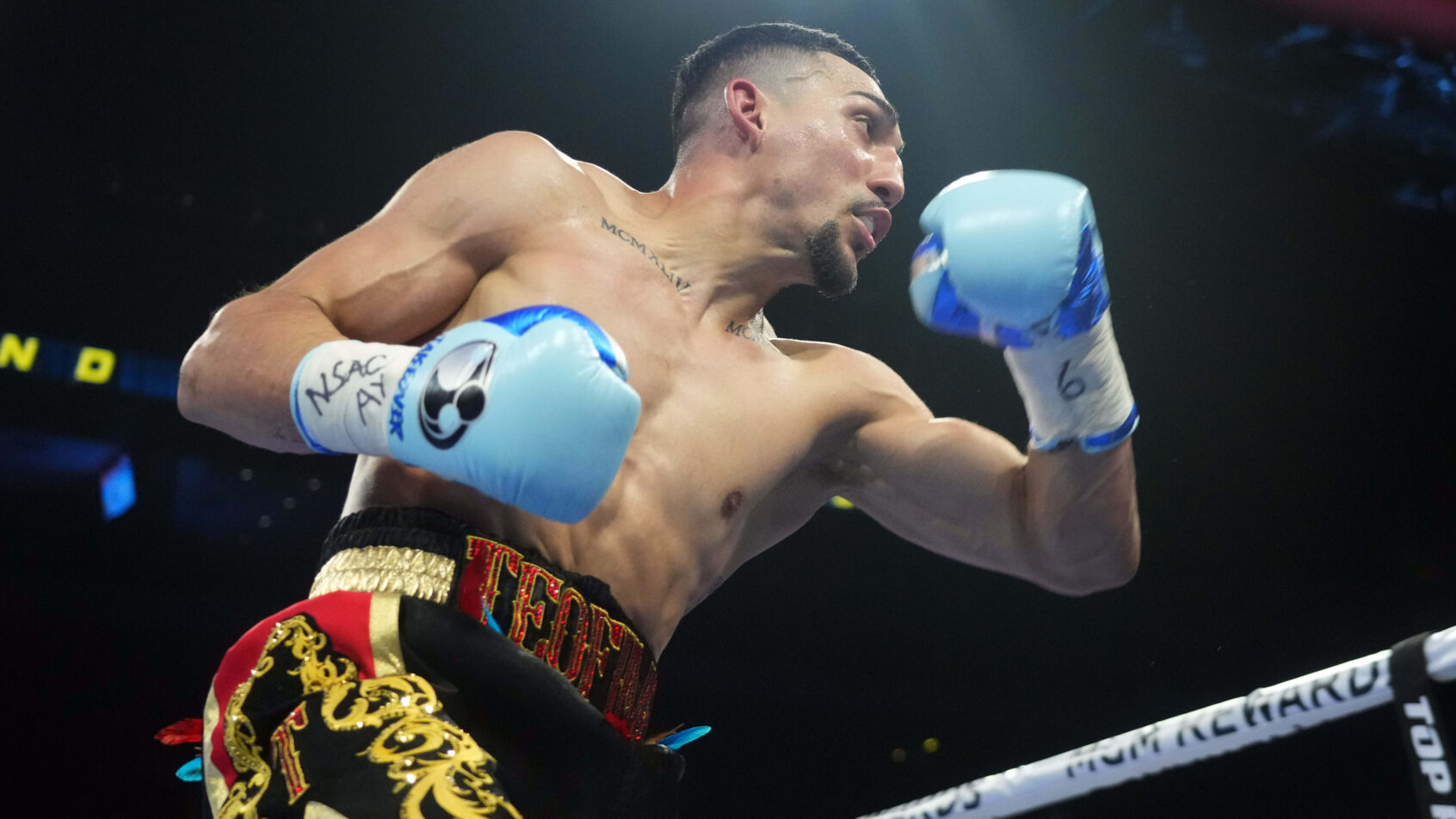 Teofimo Lopez defends his WBO junior welterweight belt versus Jamaine Ortiz.