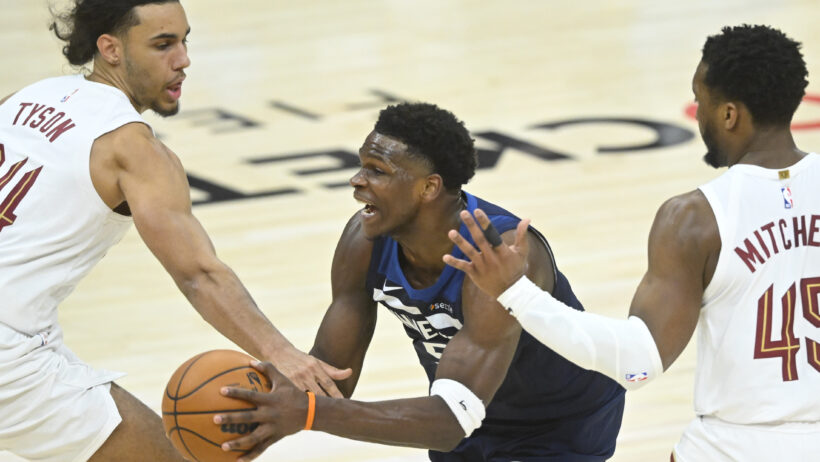 Anthony Edwards and Donovan Mitchell square off again.