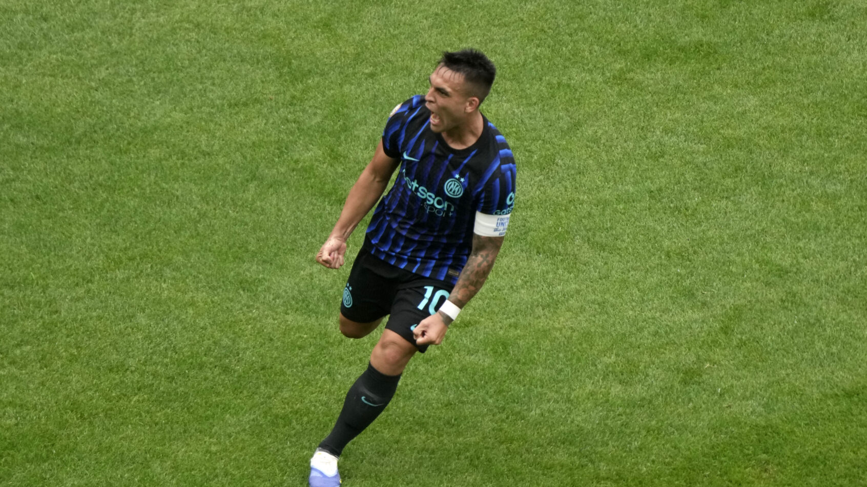 LAUTARO-MARTINEZ-CELEBRANDO-GOL-PELA-INTER-DE-MILAO-NO-MUNDIAL-DE-CLUBES-DA-FIFA