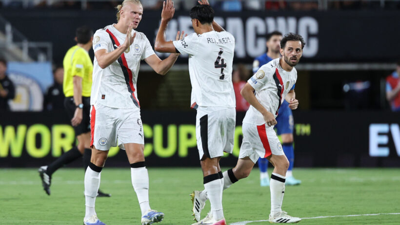 EERLING-HAALAND-REIJNDERS-E-BERNARDO-SILVA-JOGADORES-DO-MANCHESTER-CITY-DURANTE-PARTIDA-CONTRA-O-AL-HILAL-NO-MUNDIAL-DE-CLUBES-DA-FIFA