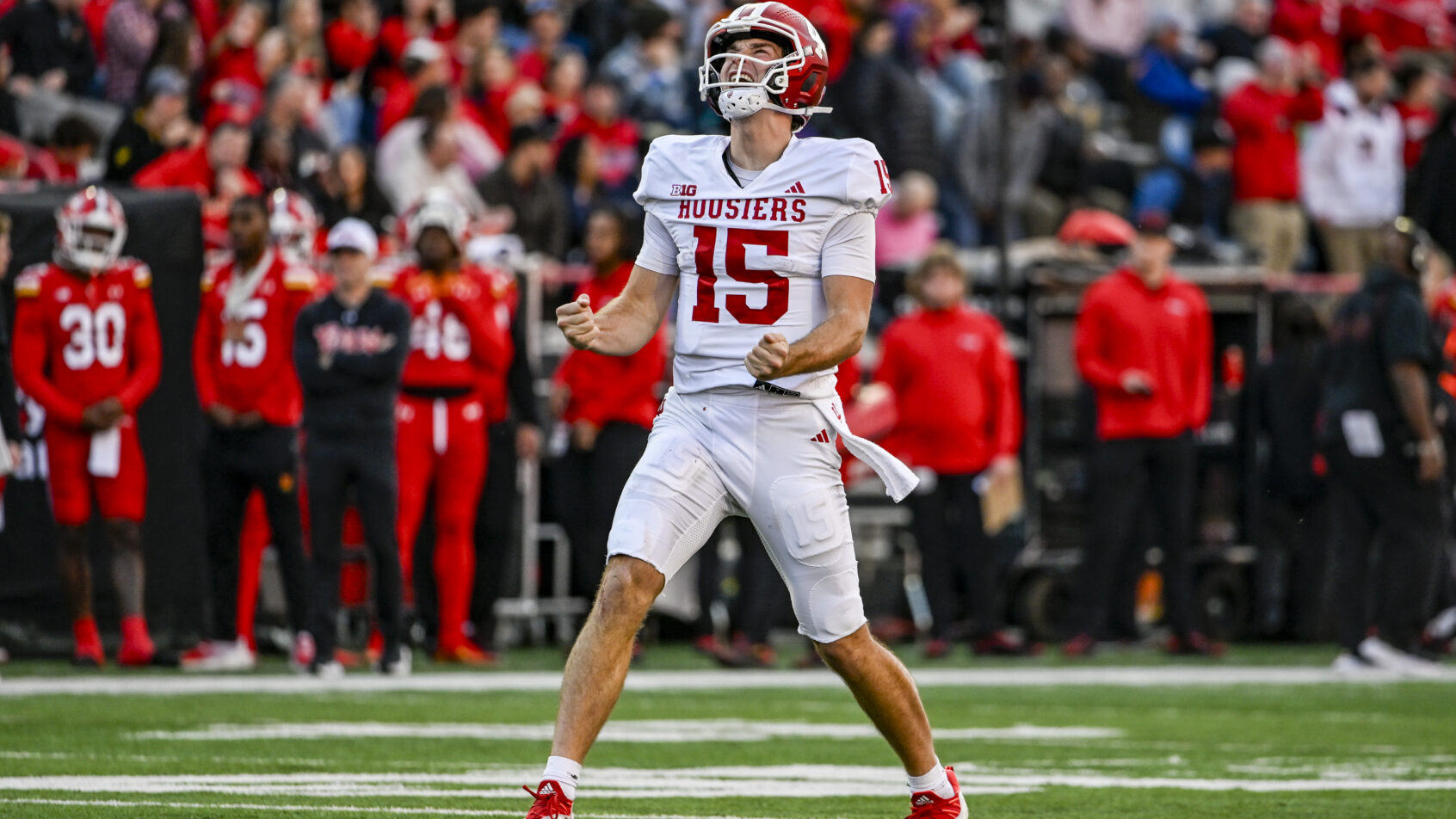 Fernando Mendoza celebration